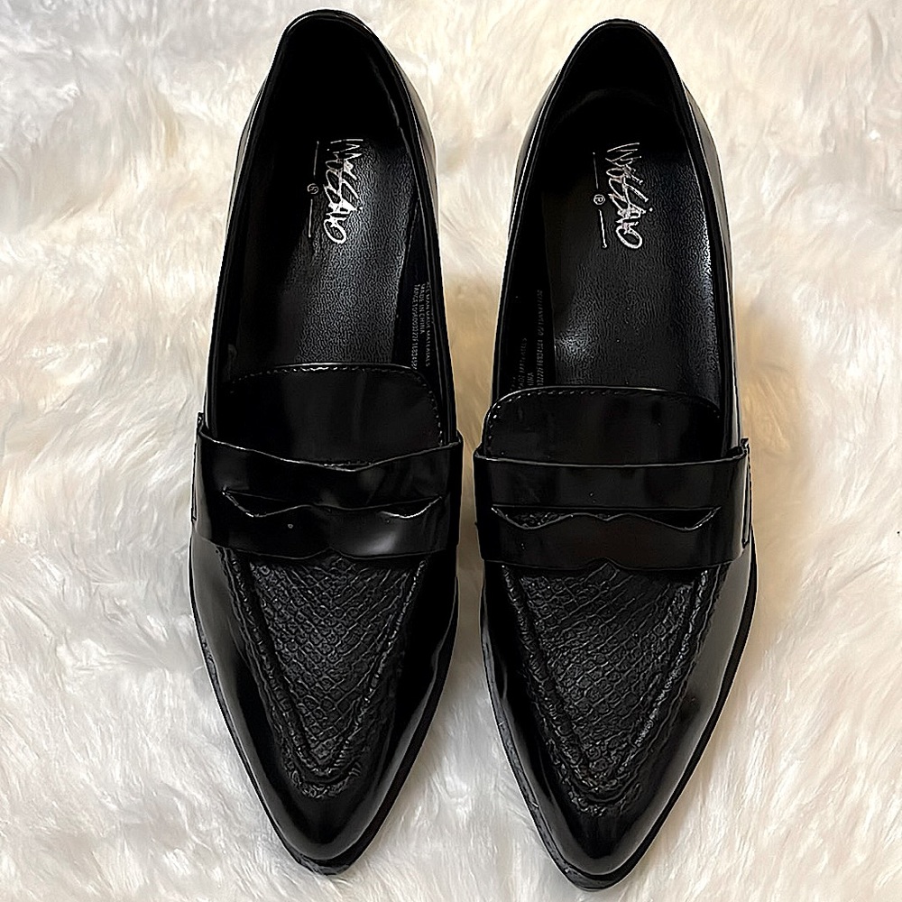 Pointed Toe Penny Loafers
